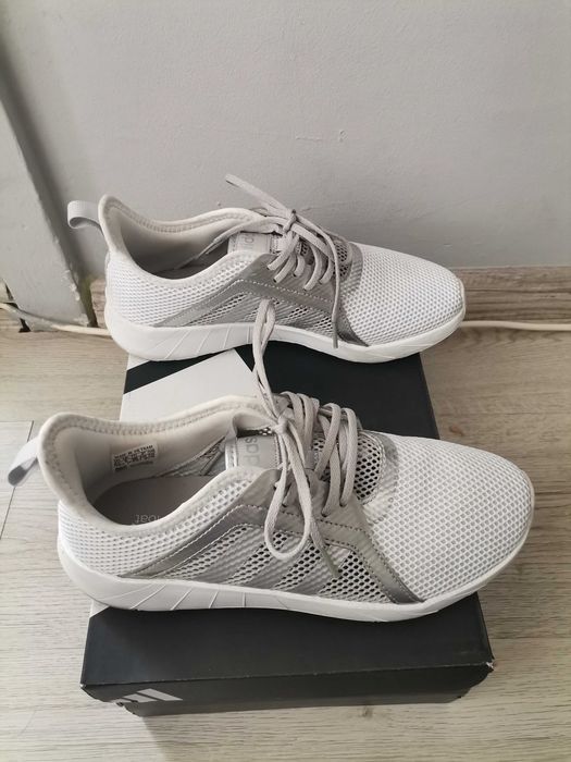 Маратонки adidas