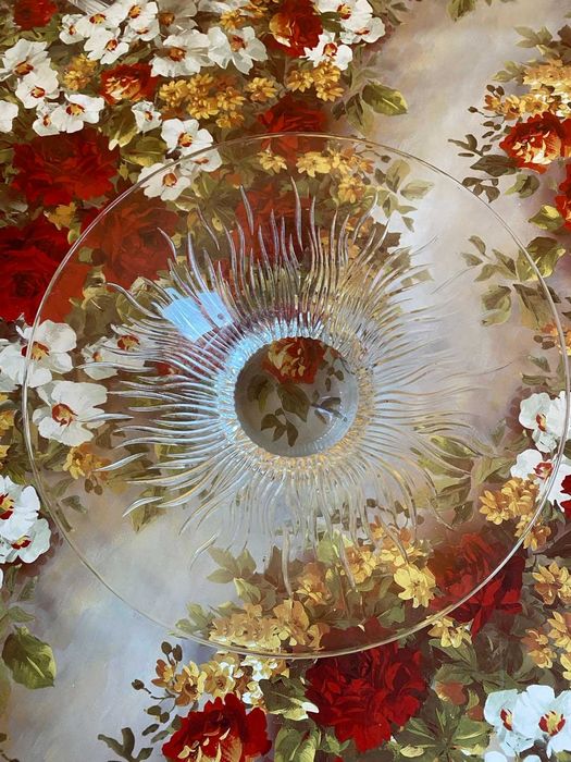 Продавам много стилна нова фруктиера за плодове