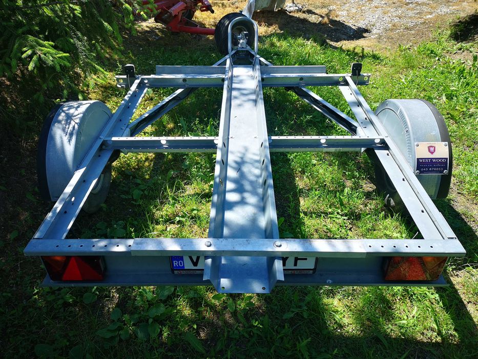 Remorca moto / platforma de inchiriat