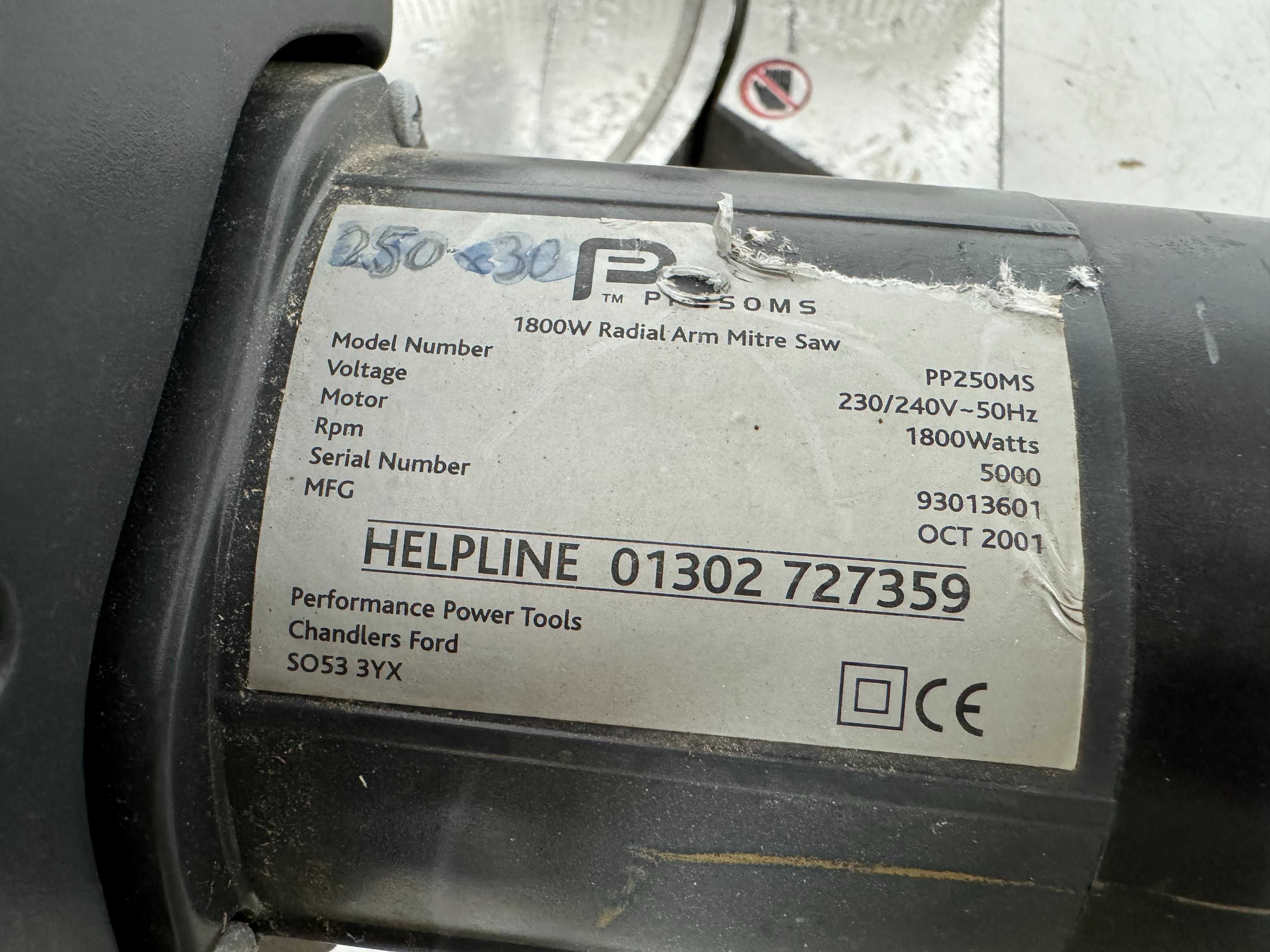 Циркуляр пендула - Pro 1800 W