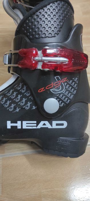 Echipament Schi 80cm - schiuri, clapari, casca + protectie spate copii