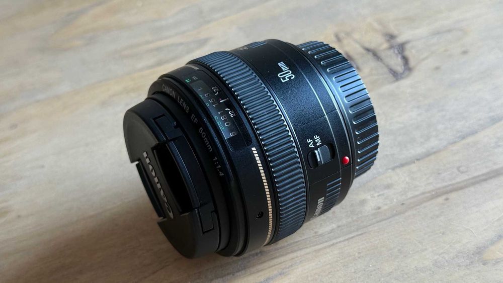 Продавам Canon 5Ds, GH5, EF100mm f2.8 macro, EF 50 f1.4