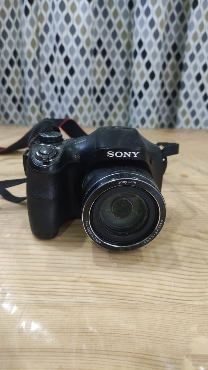 Фотоаппарат Sony D300 продам или обмен