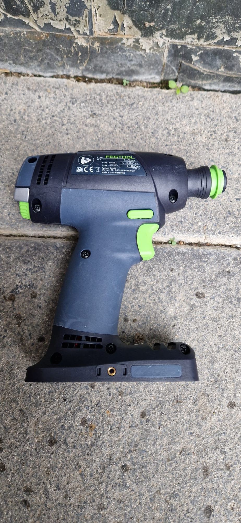 Festool autofiletanta nouă