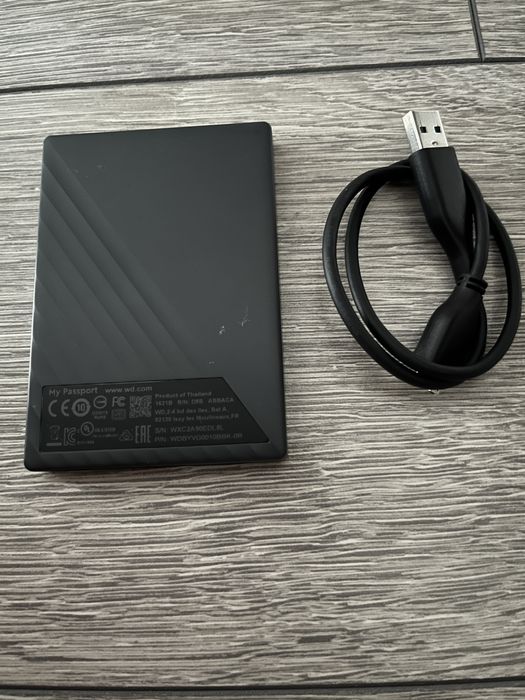 HDD,SSD,Stick  de la 8Gb pana la 64GB toate noi