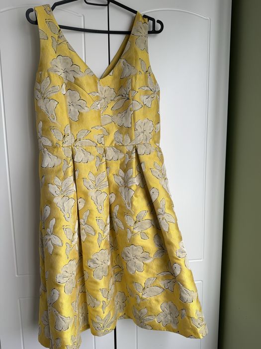 Рокля -жълта -EUR 40