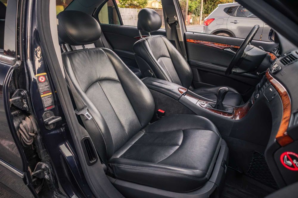 Mercedes e-class w211 2.7 Diesel Manual (e270) interior piele / mahon
