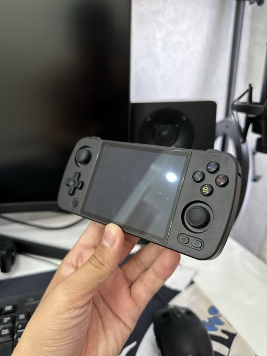 Игровая приставка Anbernic RG405M