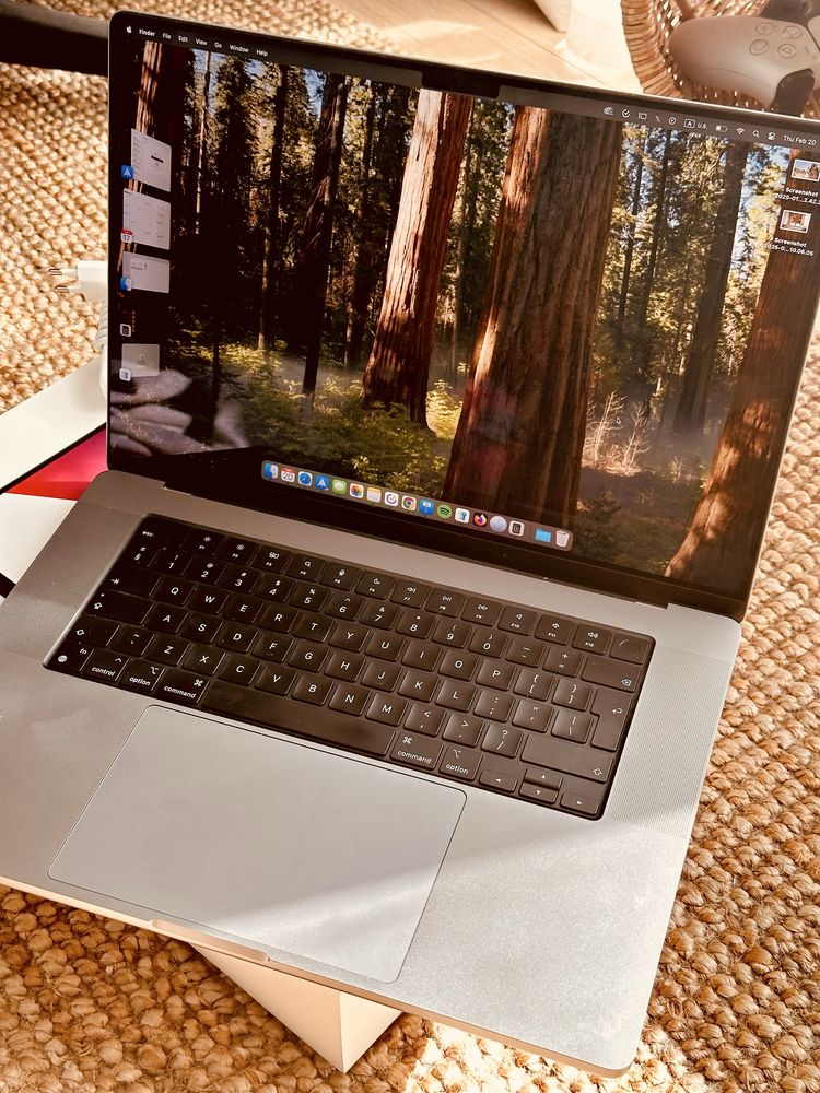 Macbook pro 16 M1 pro