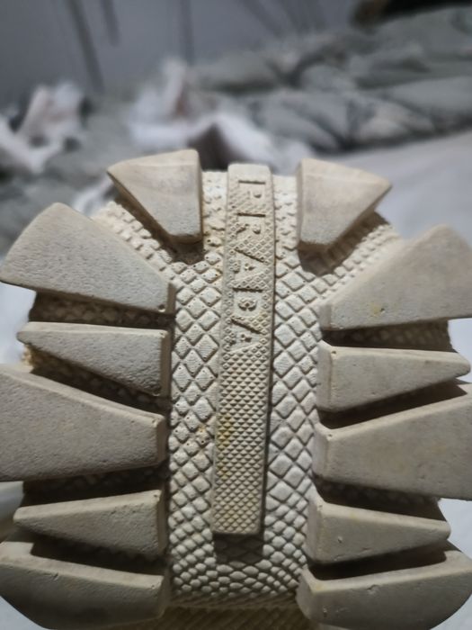 Adidași prada cloubust thunder 38