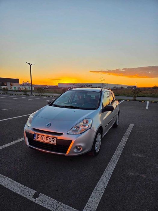 Vând un Renault Clio break 1.5d, model 2010, kilometraj 176.640 km.