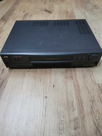 VHS Видео рекордер JVC HR-J600EK