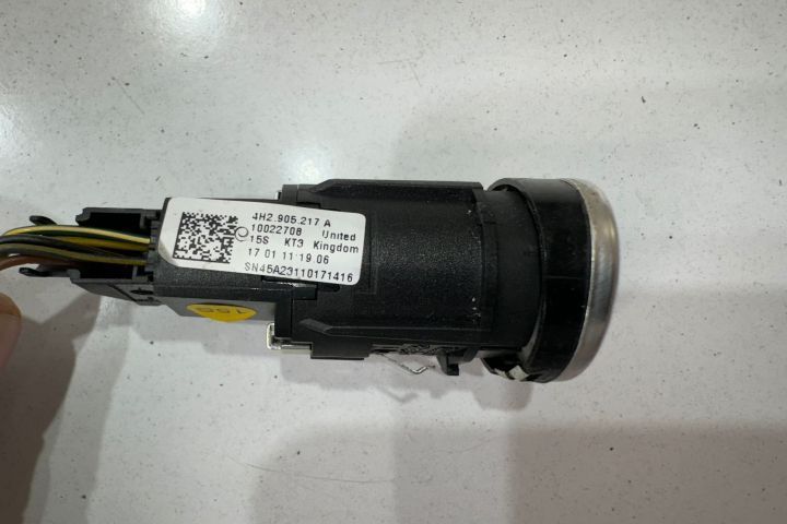 Buton start/stop  4H2905217A Audi A8 D4/4H  [din 2010 pana  2014]