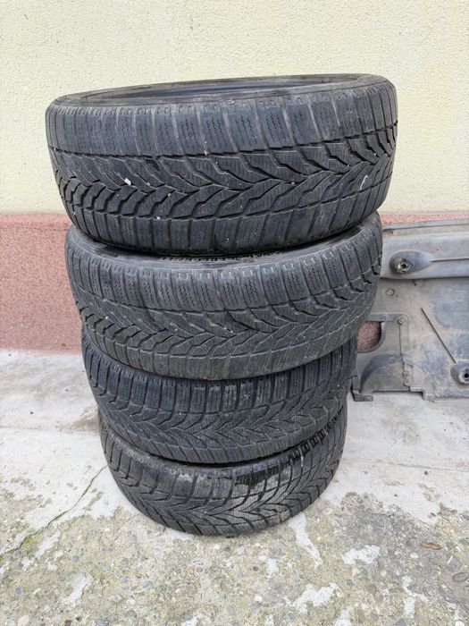 Cauciucuri / anvelope iarna 205 / 50 R17