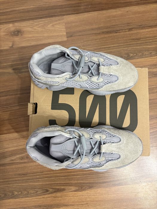 Vand Yeezy 500, gri