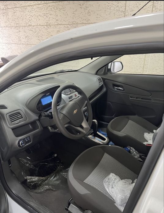 Cobalt 2024г, пробег 1800км, новый, тонировка 5 мес, меджи кар пульт