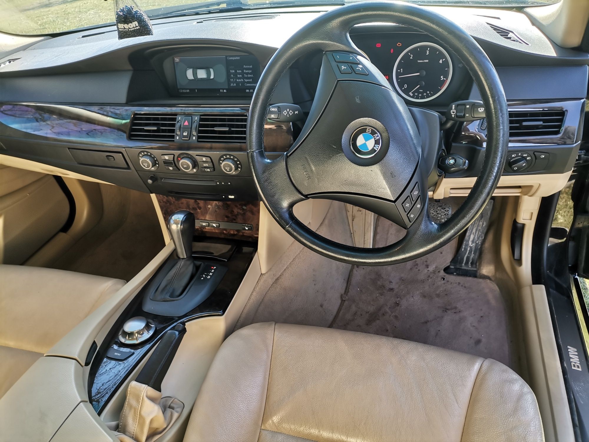 На части BMW 530D 218 E60