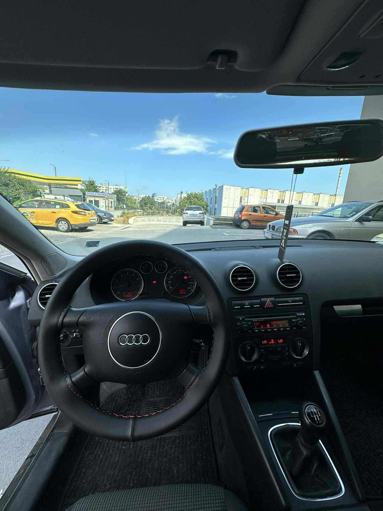 Audi a3 1.6 бензин