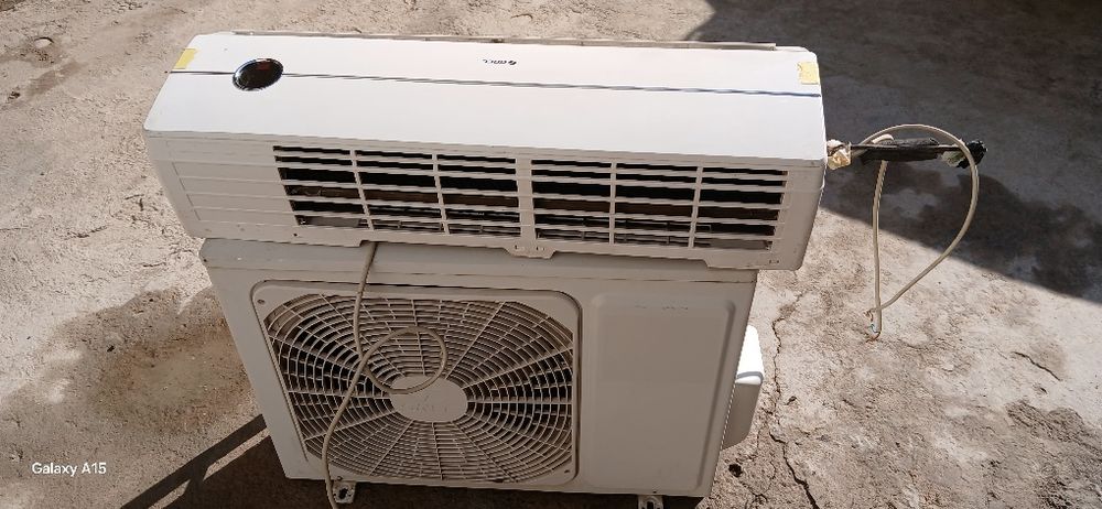 Кансанер GREE  сотилади 12 талик bv