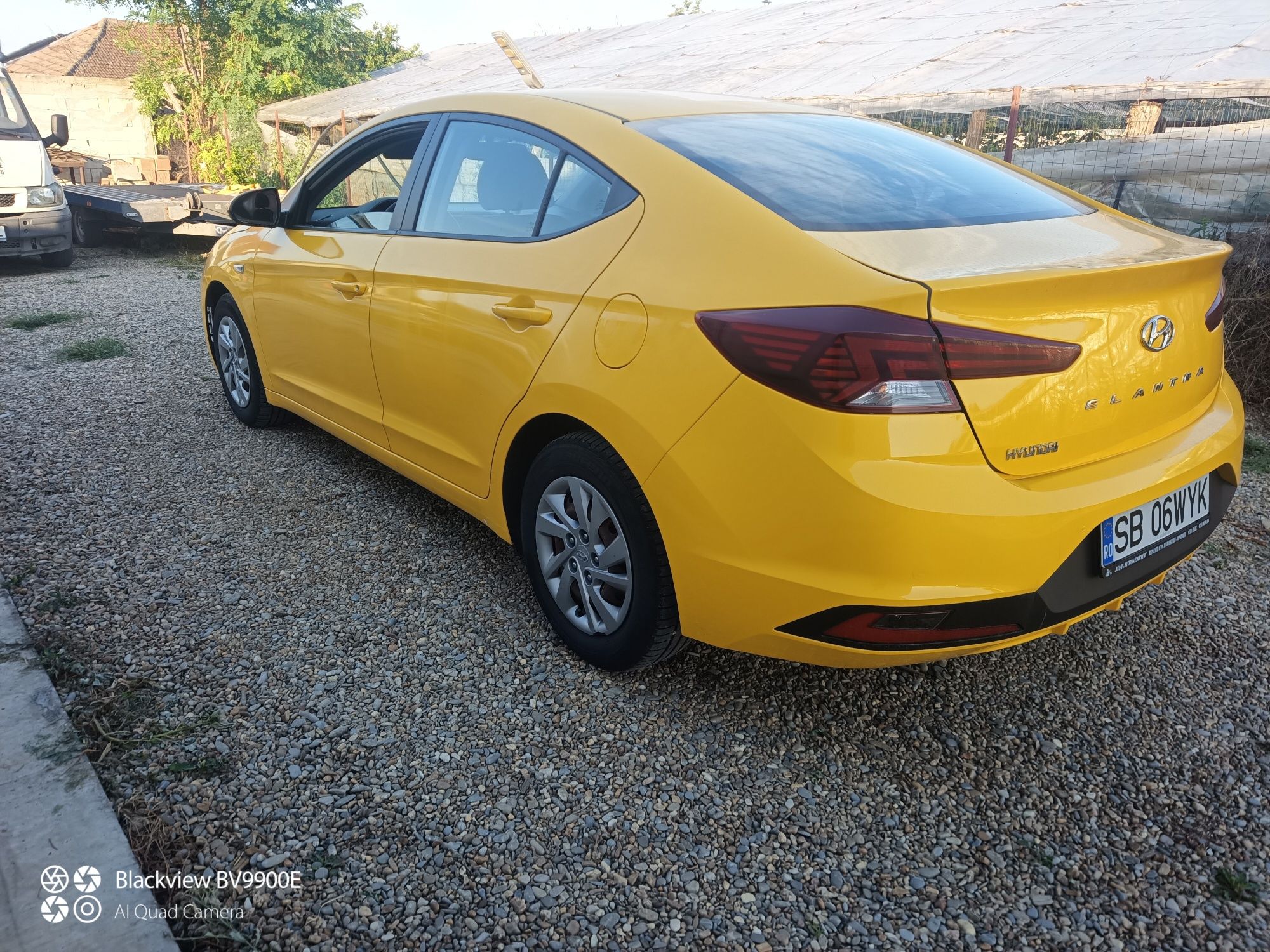 Hyundai elantra 2019 benzina+gpl avariat perfect funcțional