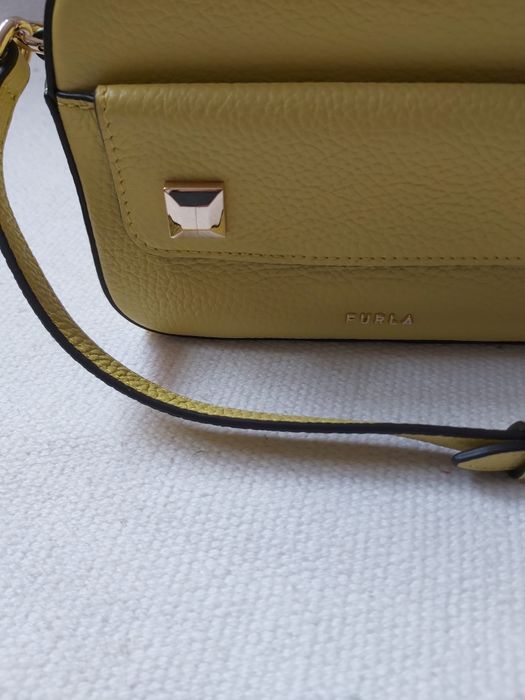 Най-добрите цени за годината!Furla Afrodite чанта