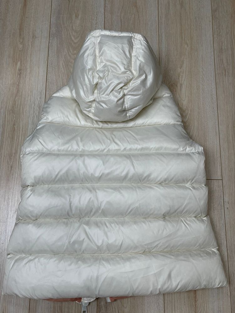 Продам пуховик - куртка ( Moncler)