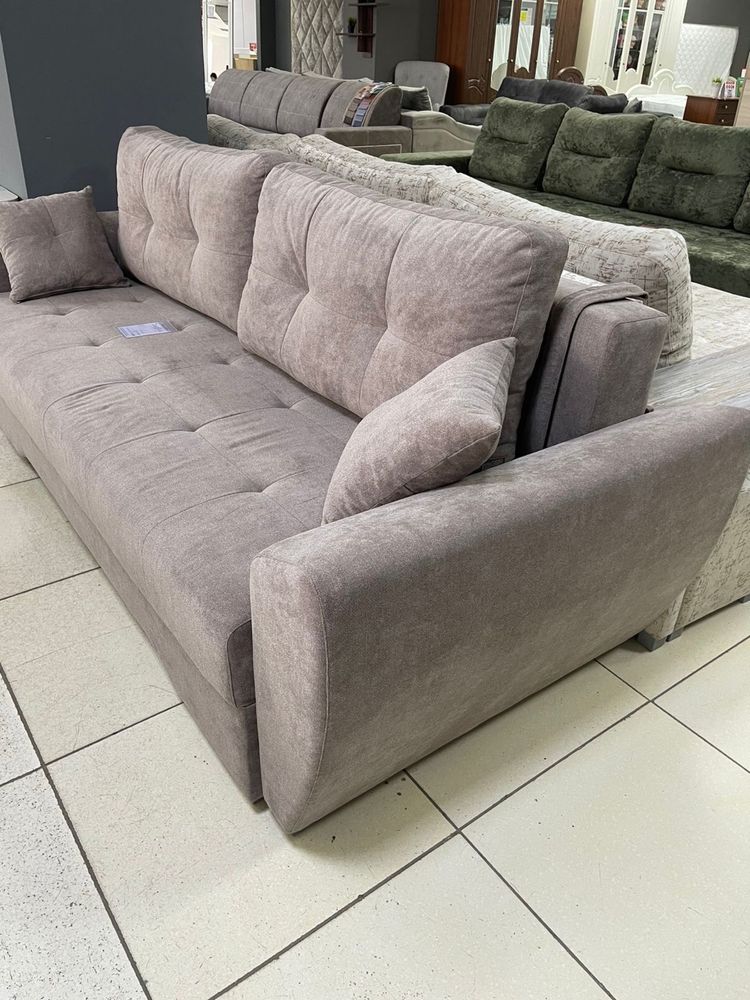 Срочно продается диван