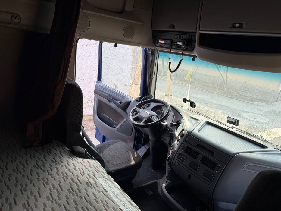 DAF XF460 EURO 6 Тягач Сотилади
