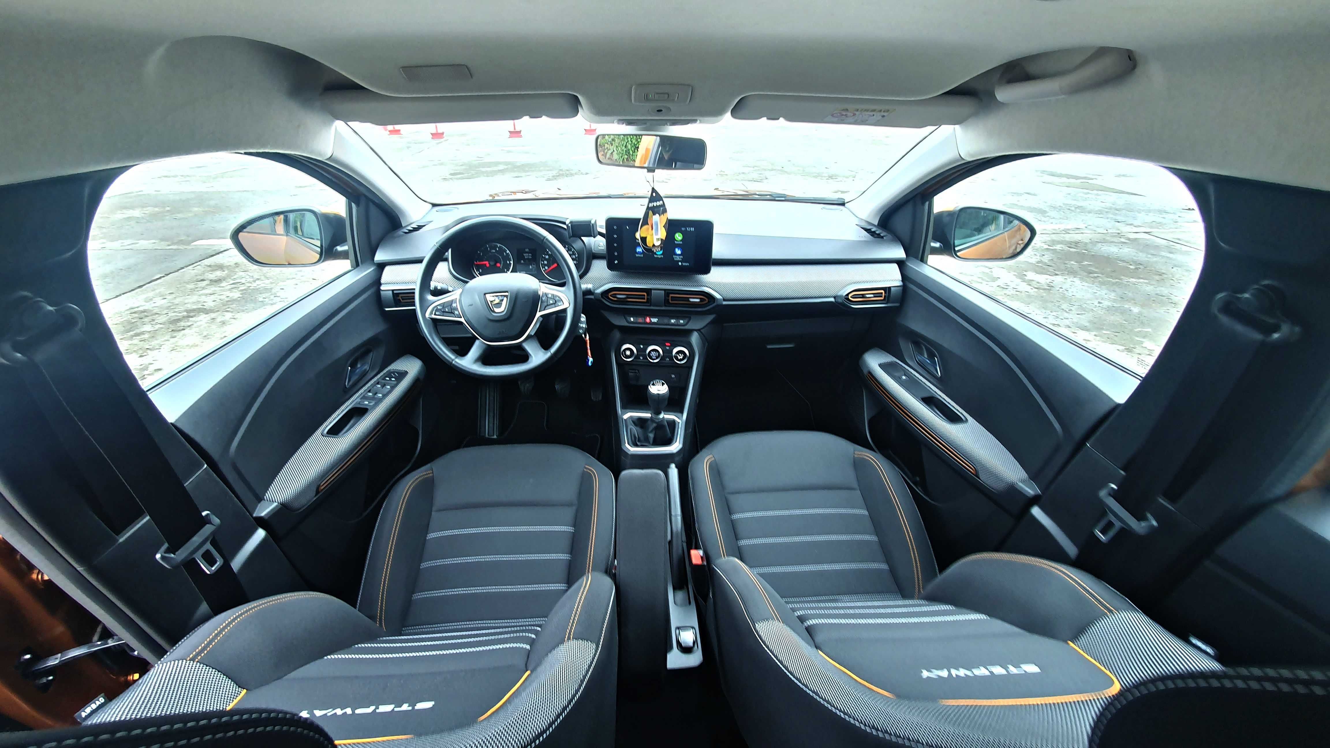 DACIA  SANDERO  STEPWAY    2021  ///  EURO 6  ///    16 700   km.