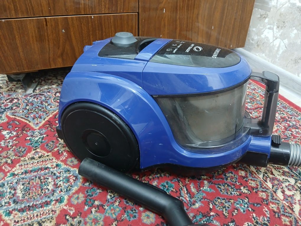 Пылесос Samsung 1600watt