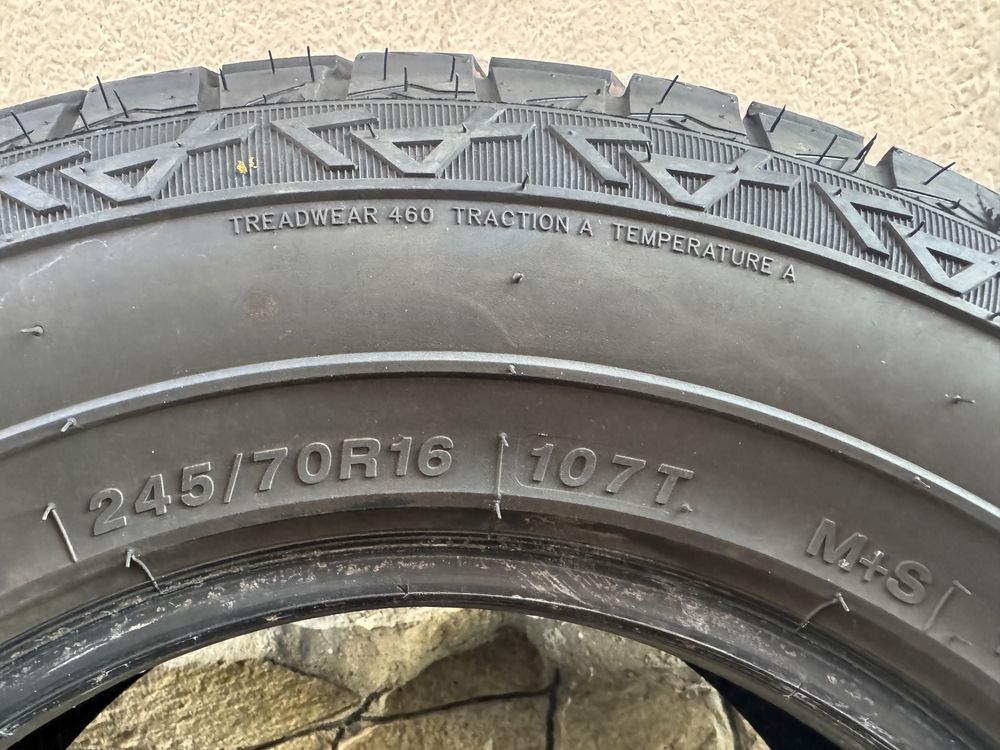 Автомобилни гуми 245 70 16 Arivo