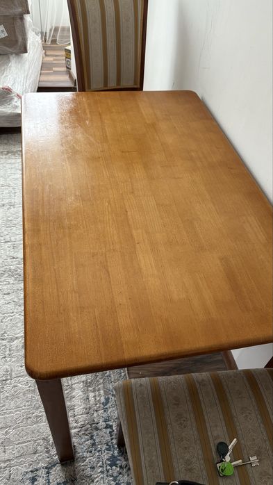 Продам кухонный стол 120х75