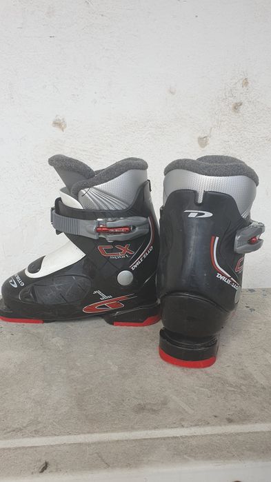 Clăpari copii si alte echipamente de iarnă