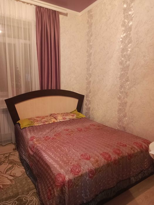 Спальный кровать