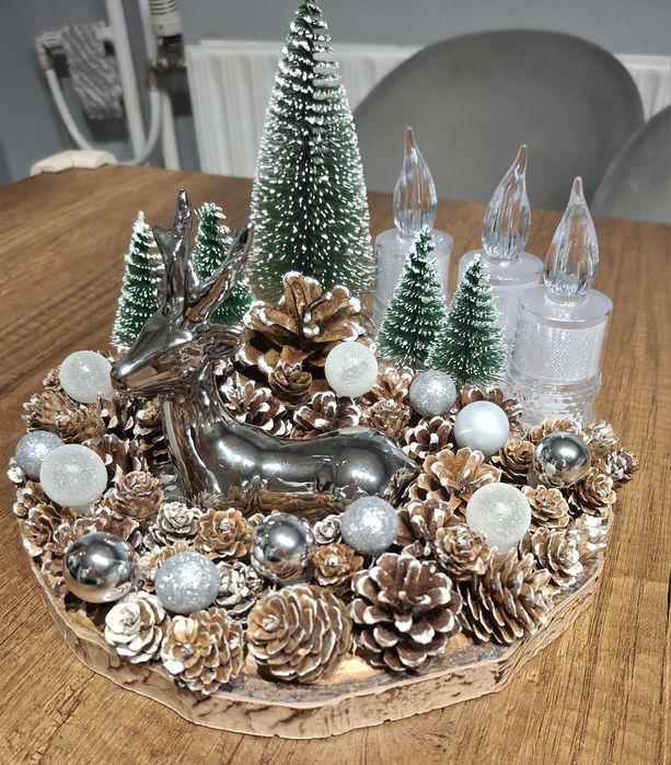 Коледни свещници  с диаметър 25 см