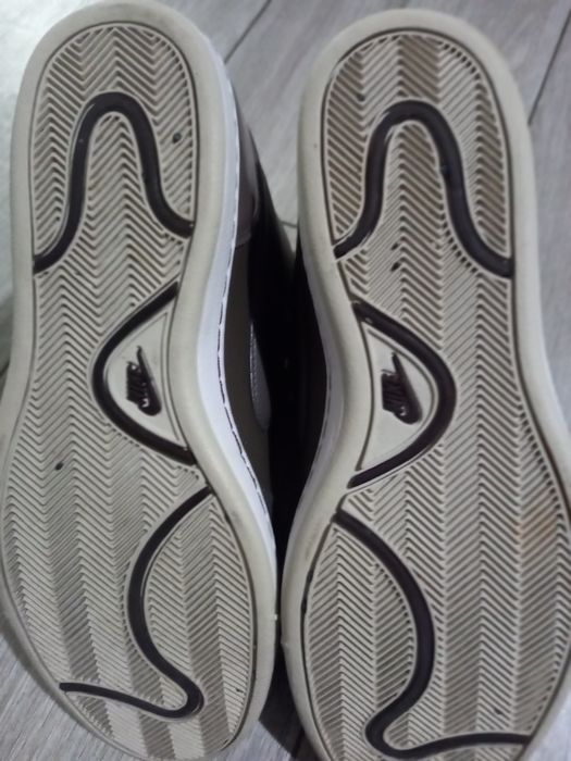 Ghete adidas Nike