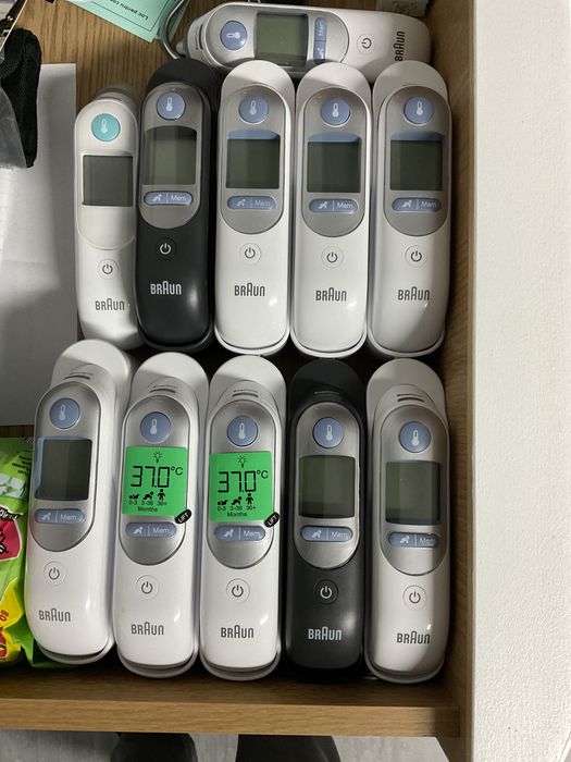 Termometru electronic pentru ureche