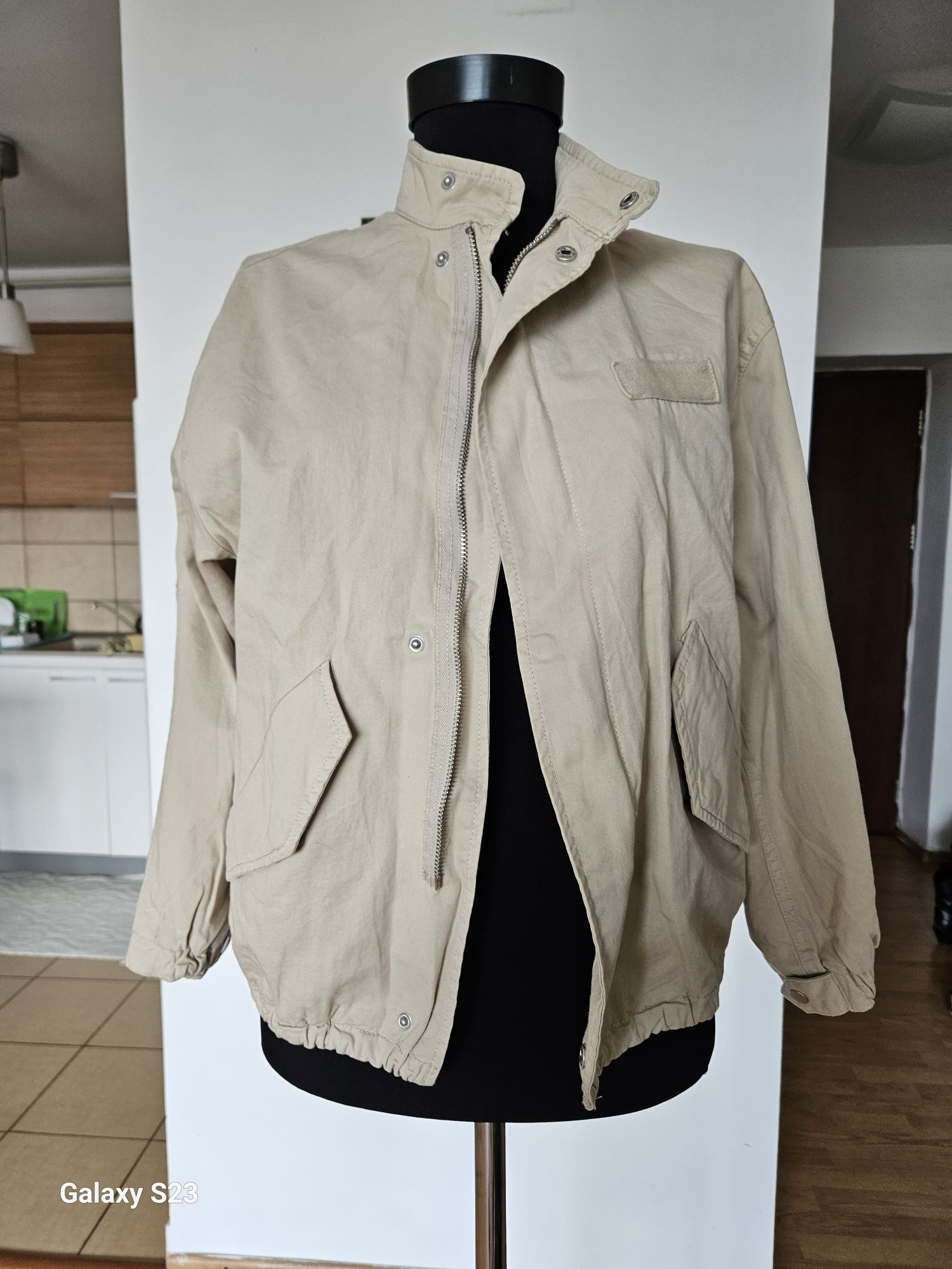 Gecute Zara 9-12 ani .50 lei