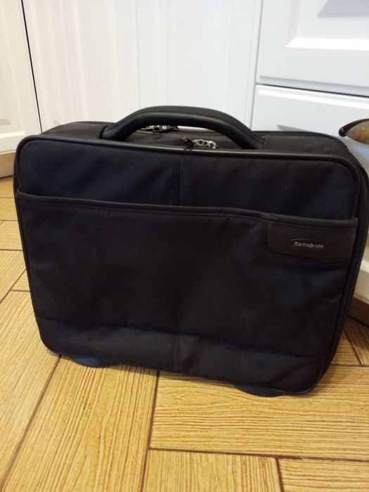 Geanta laptop Samsonite , nouă.