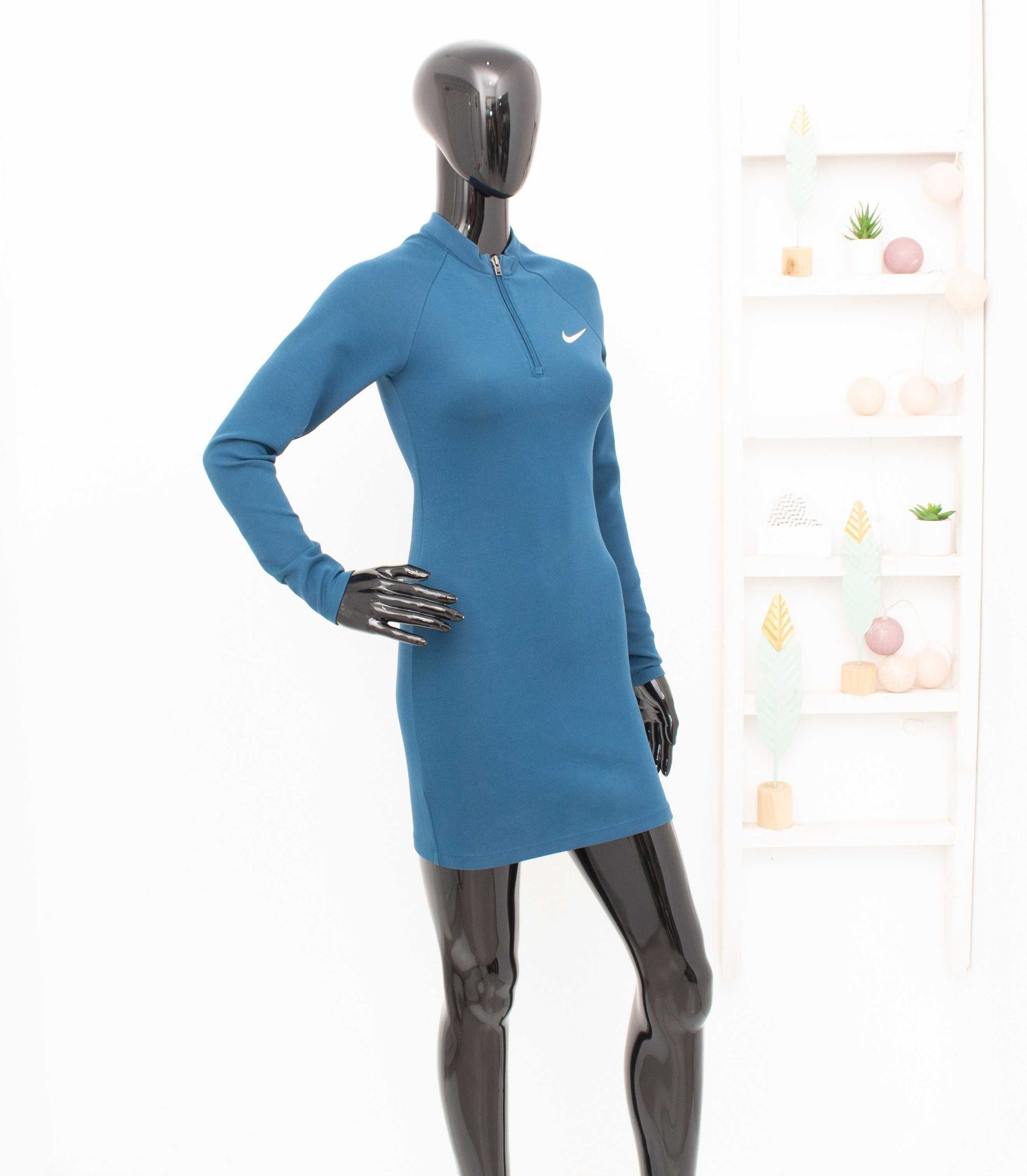 Nike оригинална спортна рокля мини синя с цип XS