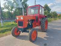 Tractor Universal U650