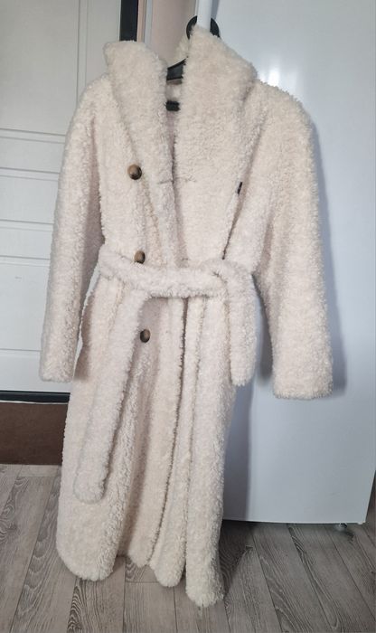 Продам шубку тедди в отличном состоянии