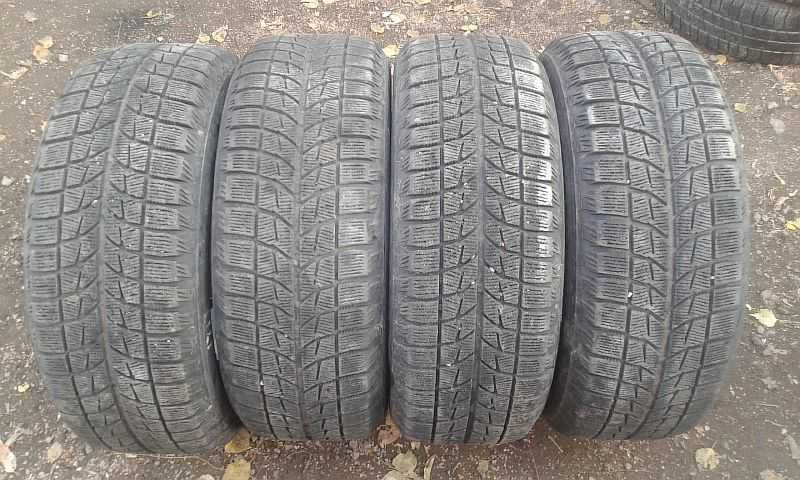 Шины 225/60 R16 - "Bridgestone Blizzak WS60" (Япония), липучки.