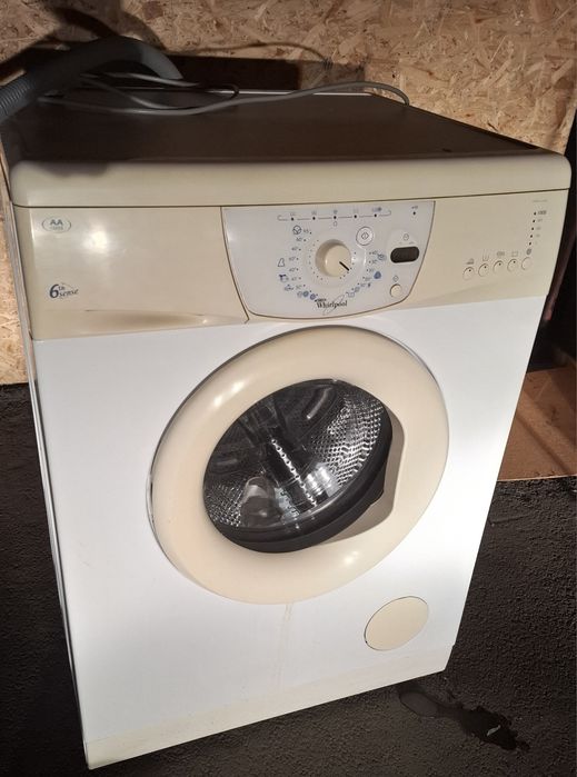 Стиральная машинка Whirlpool