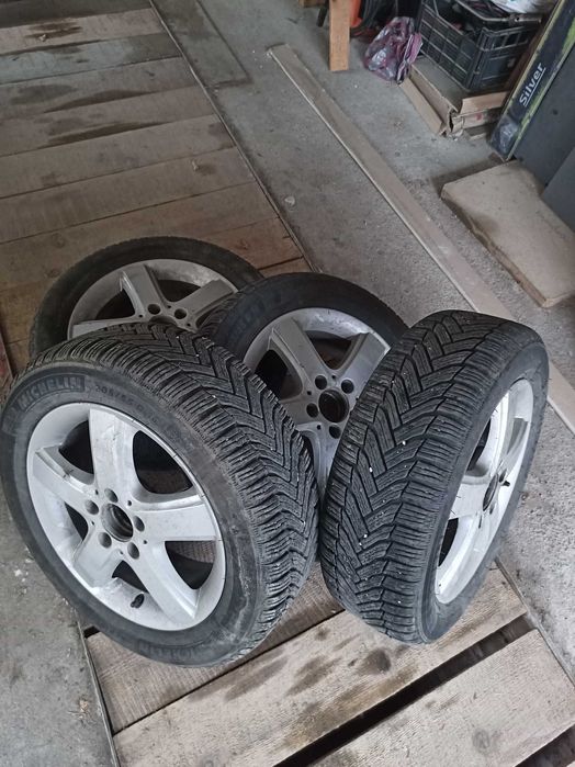 Зимни гуми мишлен 205/55 16"