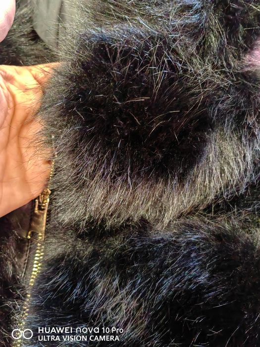 Къси якета с еко косъм