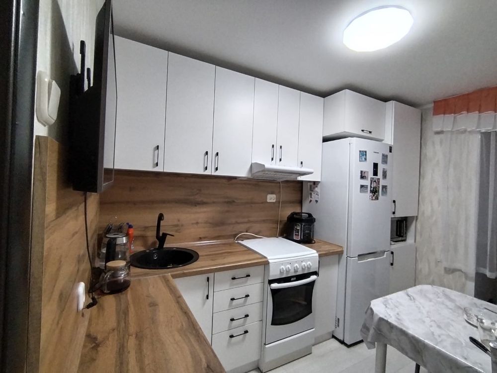 Продам 3х комн в 19 мкр