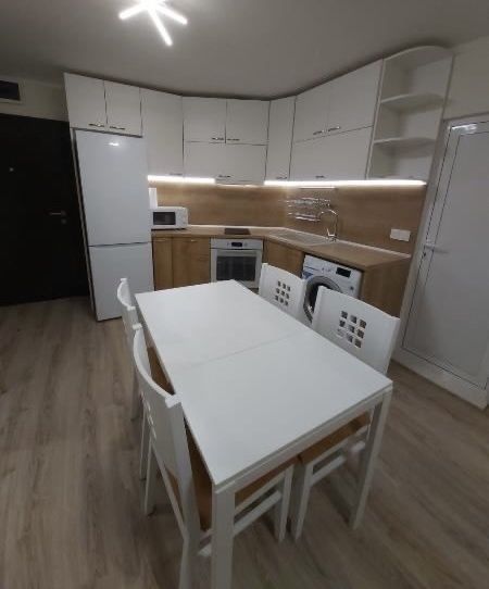 Дава се под наем Едностаен апартамент в София, Център - 45 кв.м за 331.5 € - Снимка #2