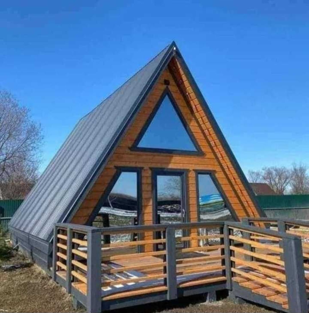 Vând cabane din lemn