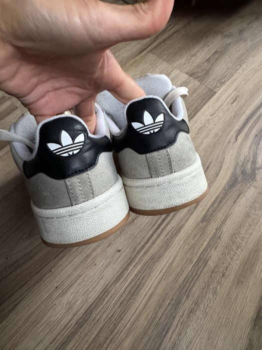 Оригинални класически кецов ADIDAS Campus 2000 ! 38 н